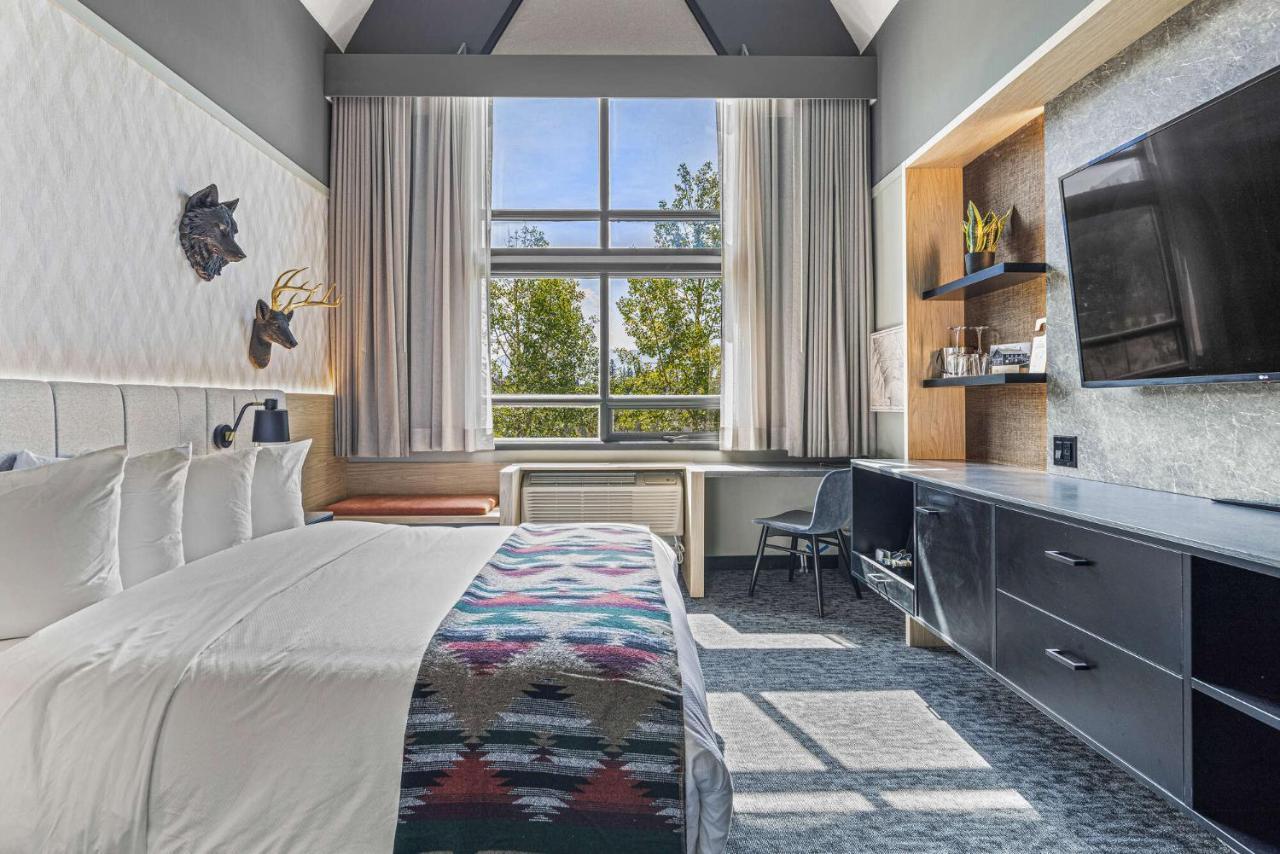 Mtn House By Basecamp Hotell Canmore Eksteriør bilde