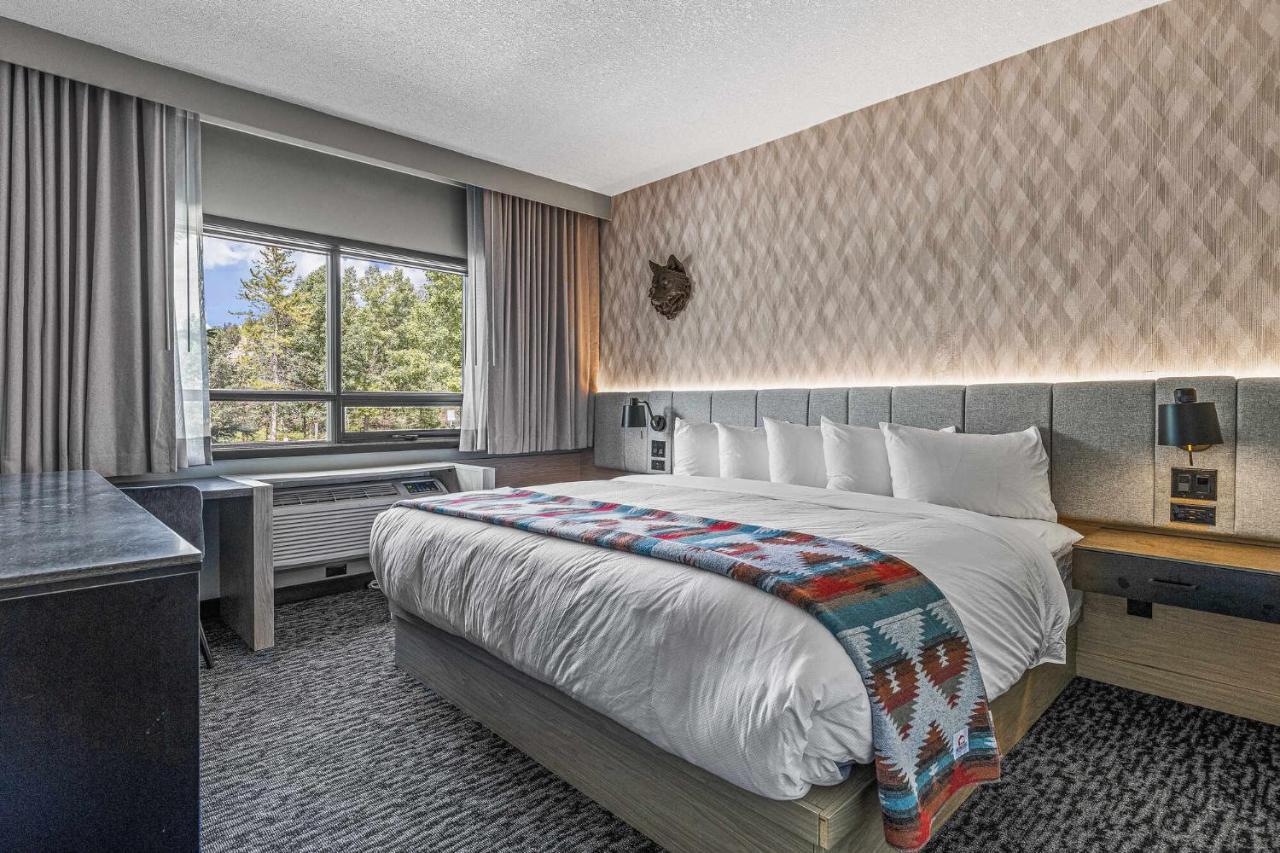 Mtn House By Basecamp Hotell Canmore Eksteriør bilde