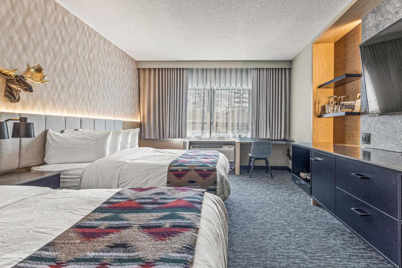 Mtn House By Basecamp Hotell Canmore Eksteriør bilde