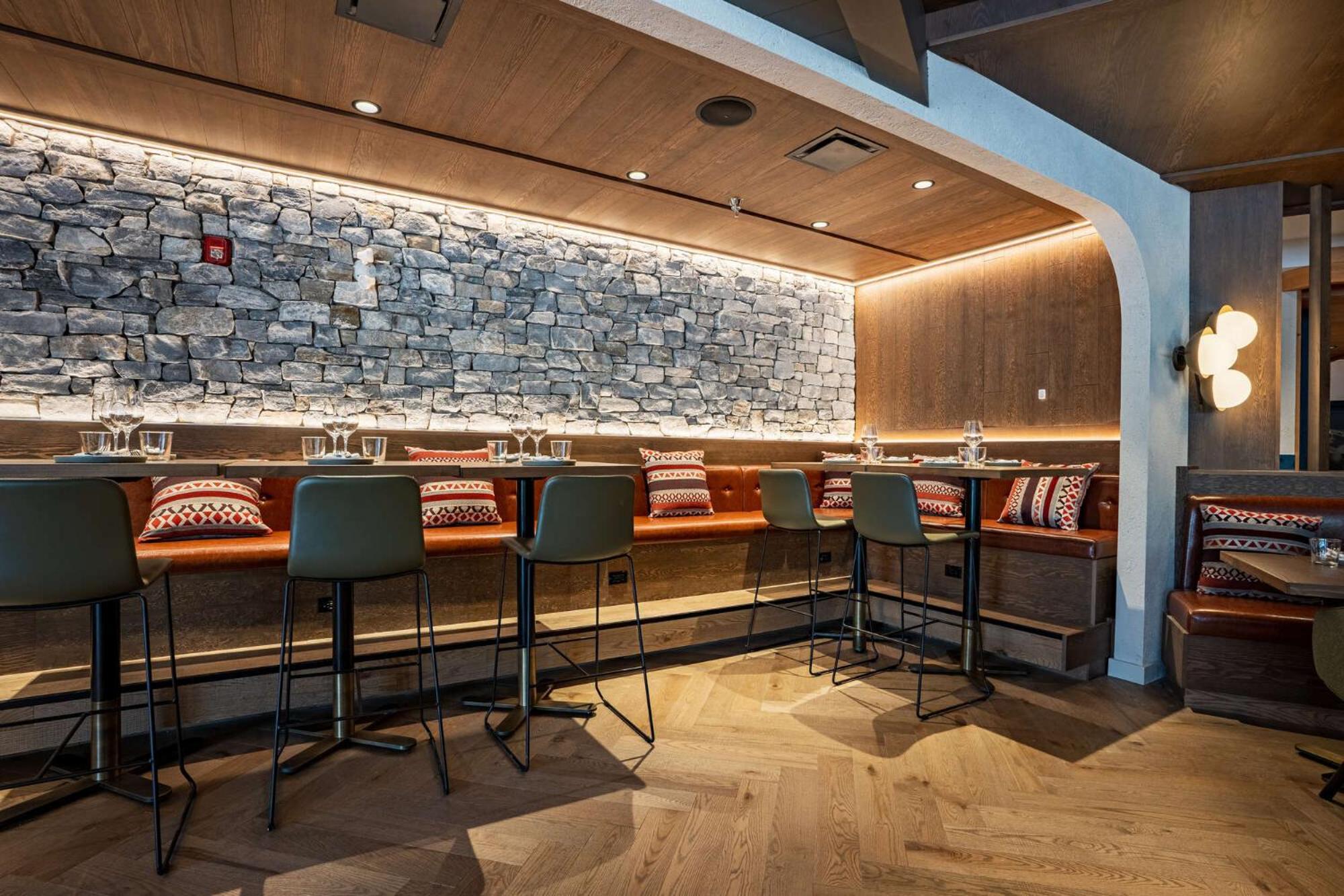 Mtn House By Basecamp Hotell Canmore Eksteriør bilde
