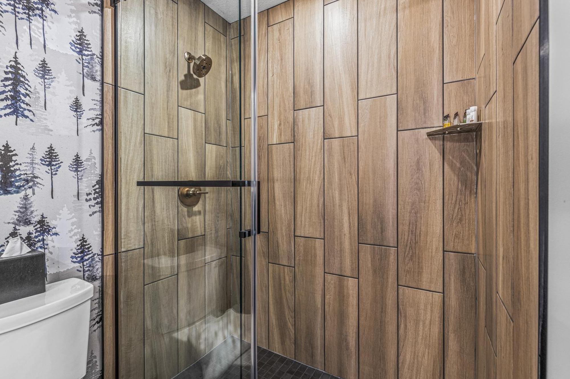 Mtn House By Basecamp Hotell Canmore Eksteriør bilde