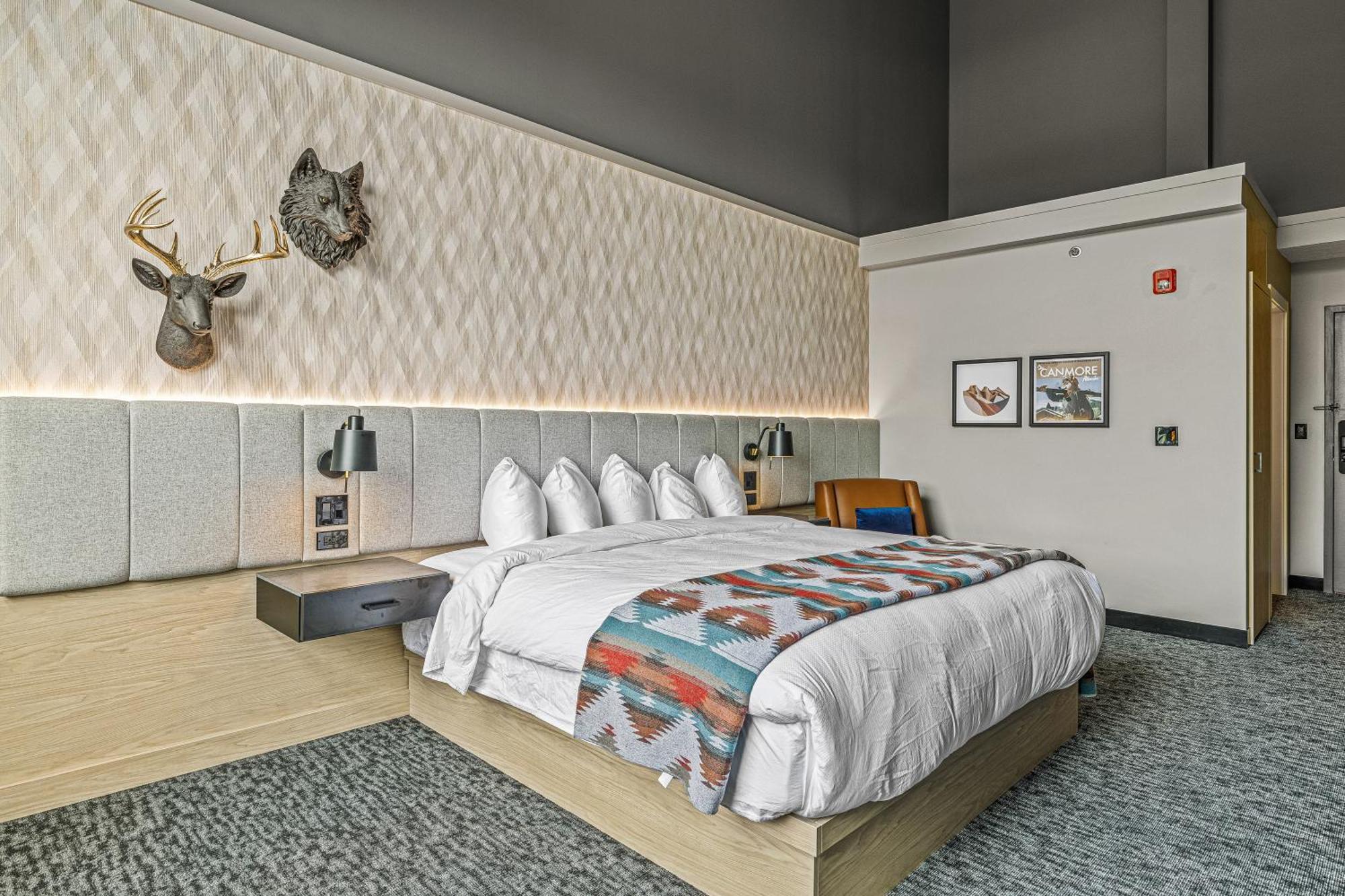 Mtn House By Basecamp Hotell Canmore Eksteriør bilde