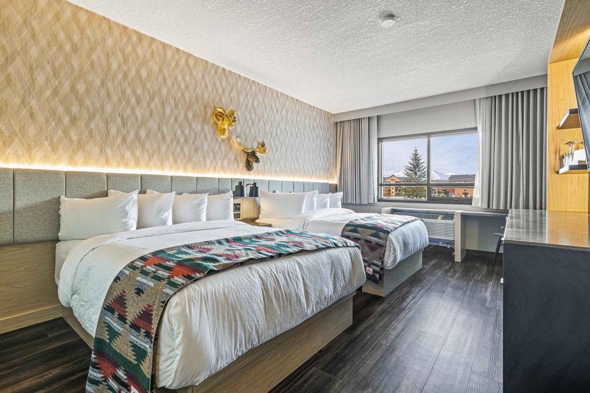 Mtn House By Basecamp Hotell Canmore Eksteriør bilde